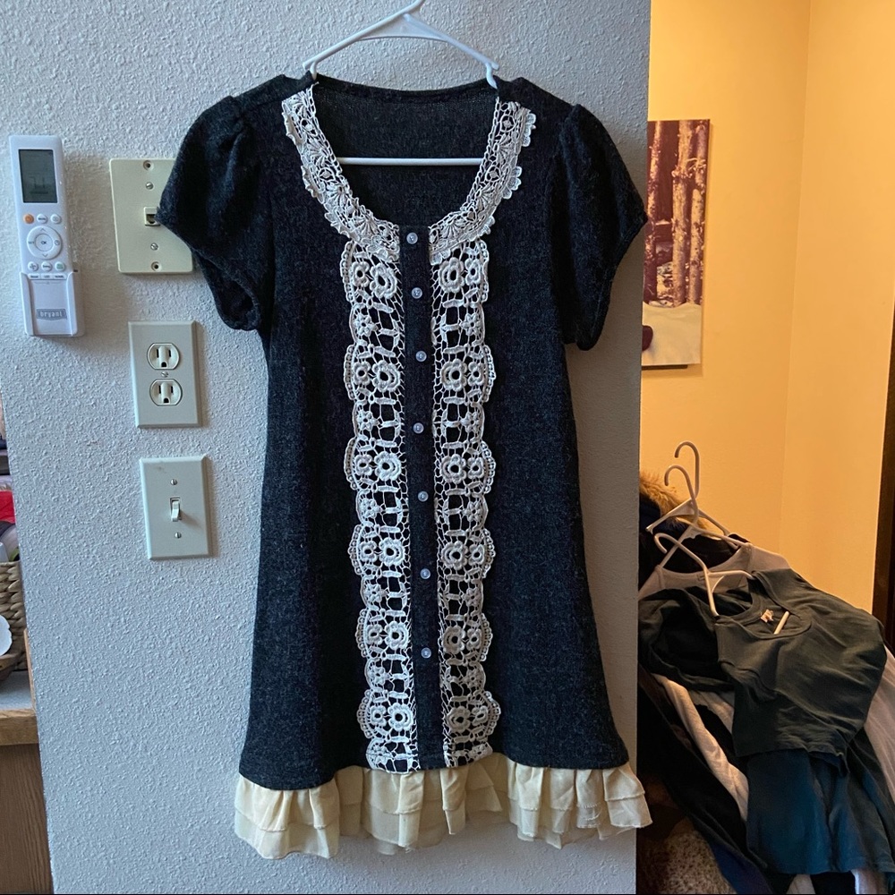 Adorable Wool T-shirt dress with lace and ruffle detail